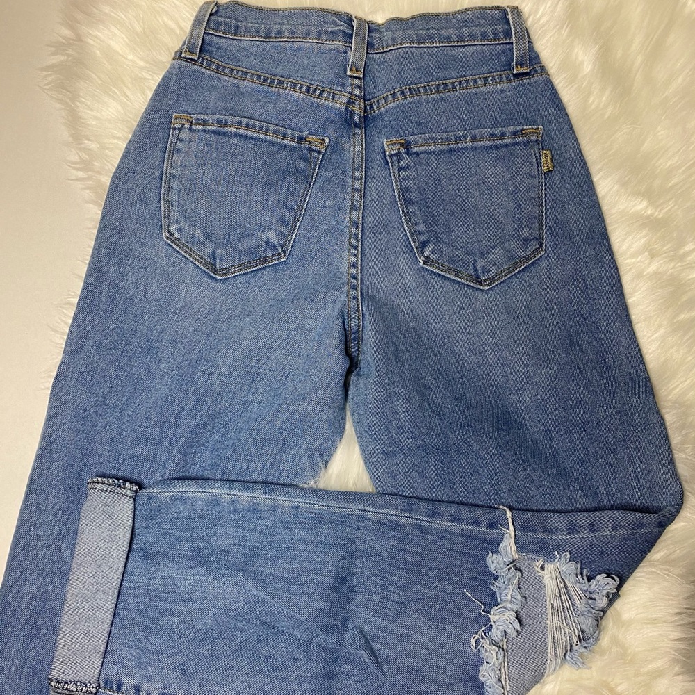 High Waisted Mom Jeans - Picture 2 of 4